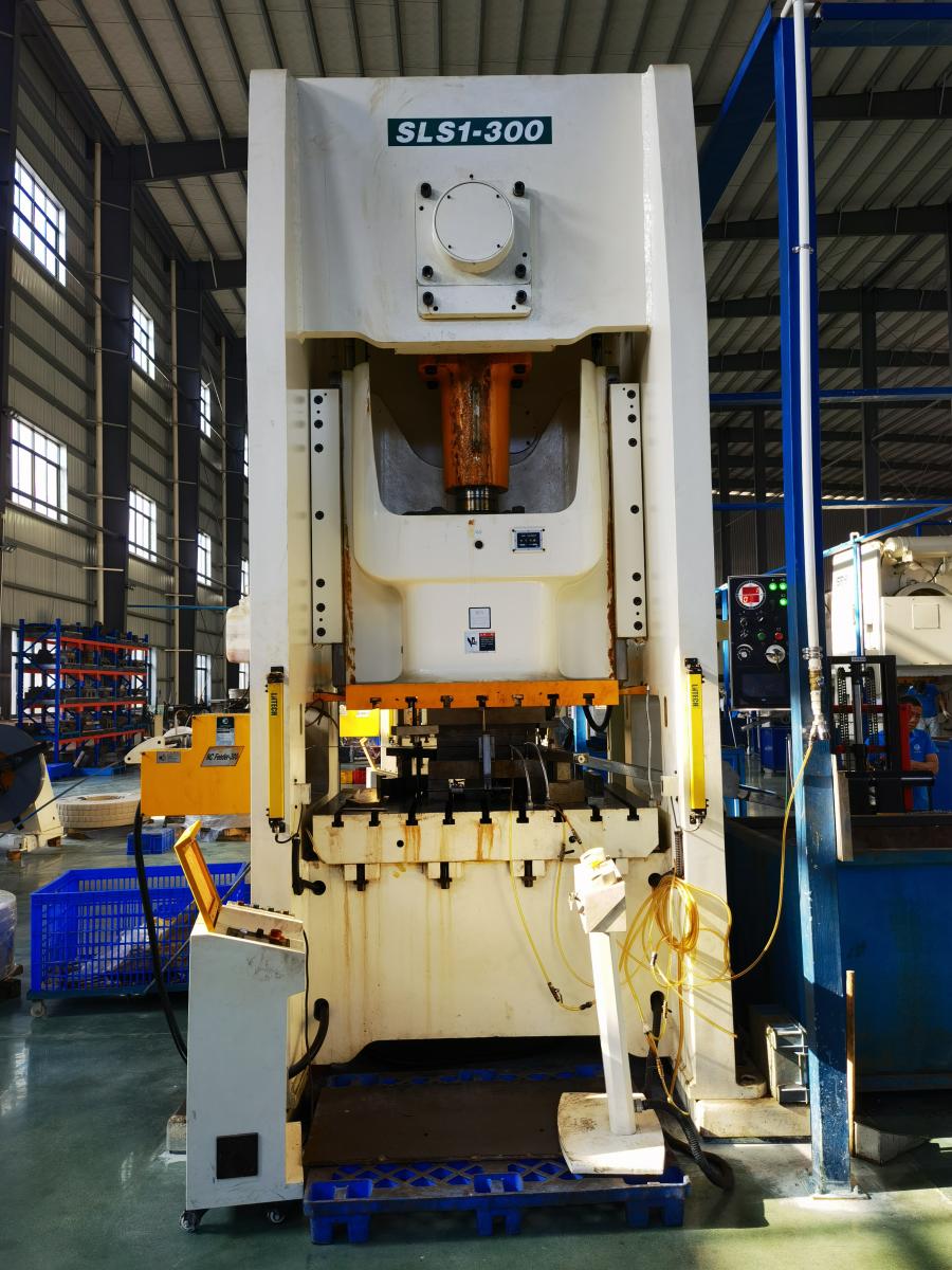 重型冲压生产设备