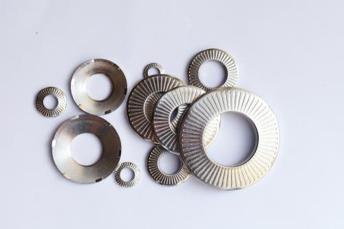 法式接地垫圈DIN6795